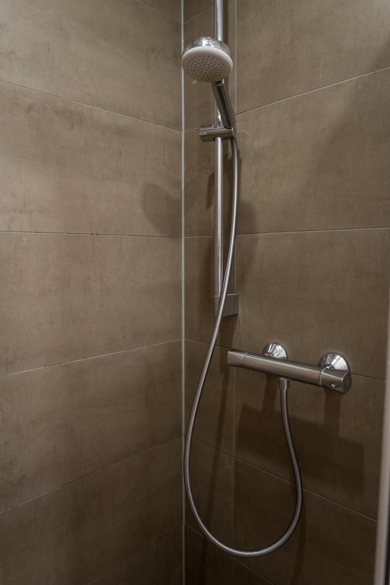 Fantastic 2 Bedroom Apartment เบอร์ลิน ภายนอก รูปภาพ
